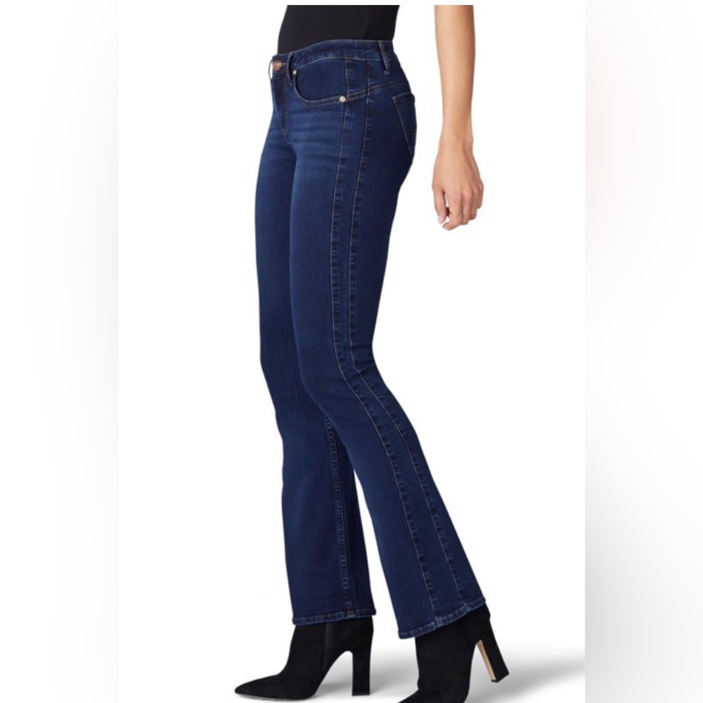 NWT Lee Riders Bootcut Shape Illusion Jeans